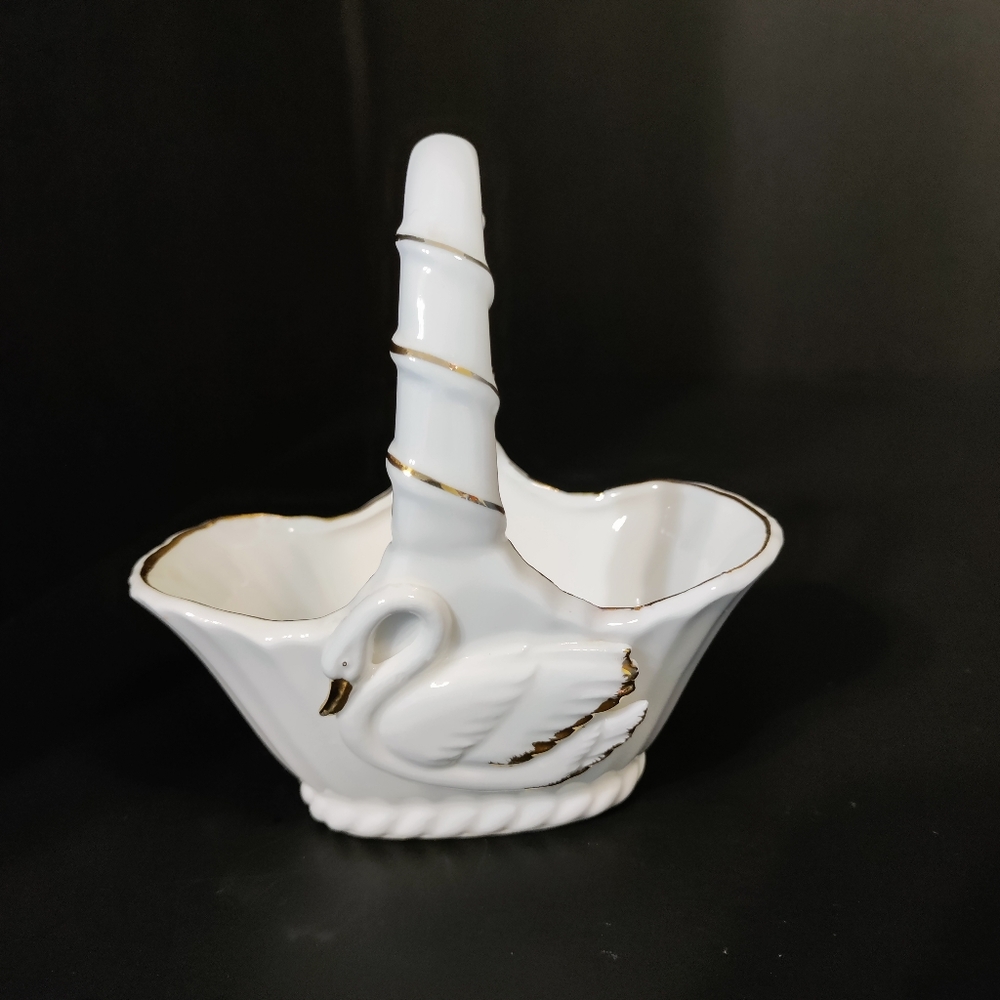 Porcelain Basket⭐